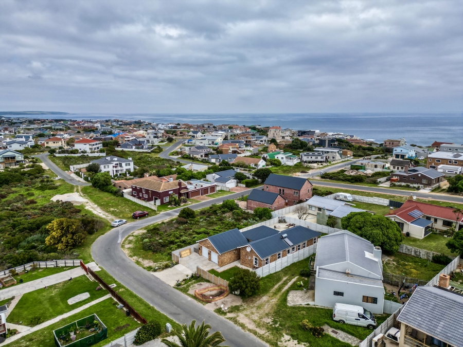 3 Bedroom Property for Sale in De Kelders Western Cape